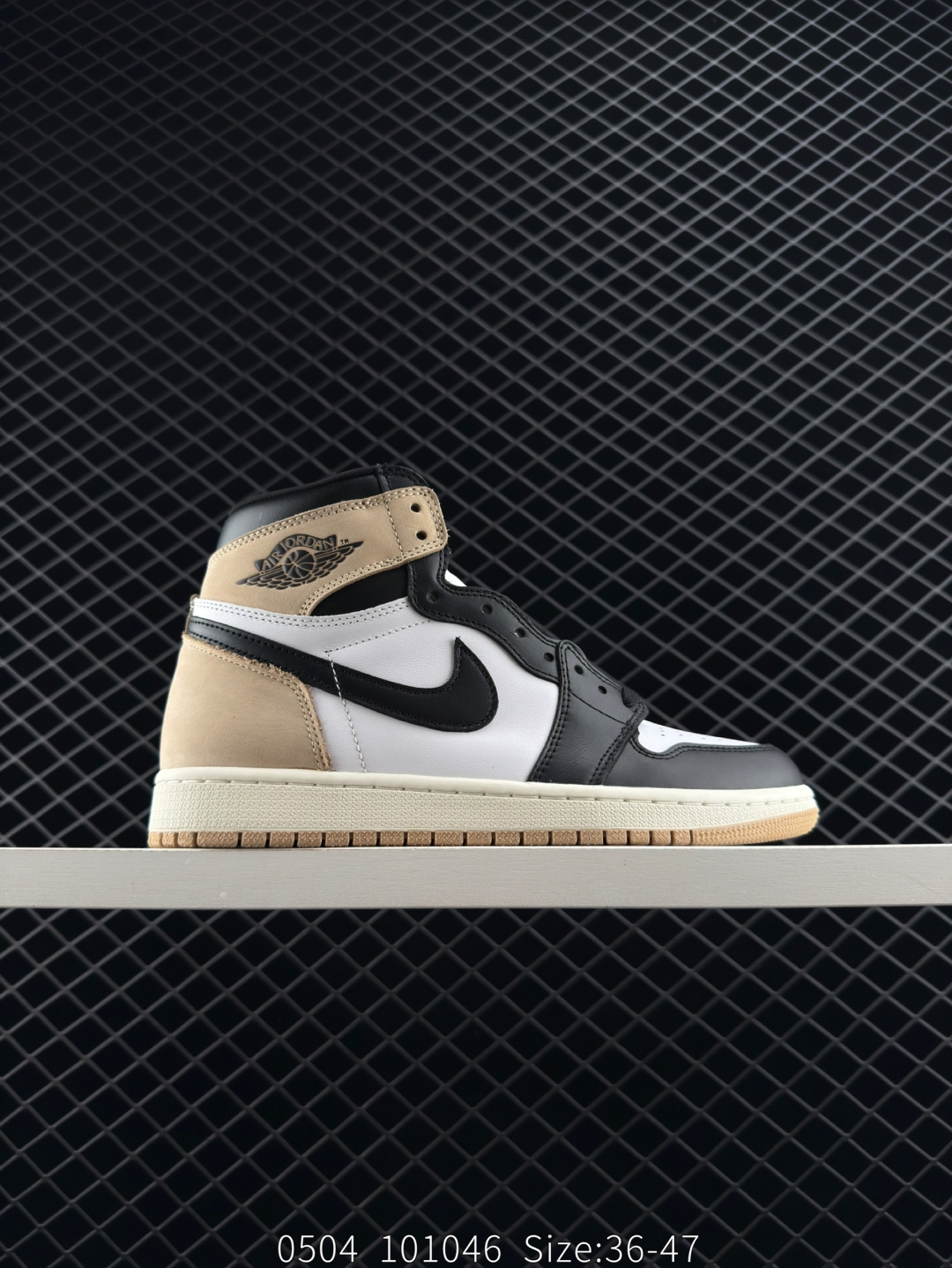 Nike Air Jordan 1 Retro High OG”Black/White“